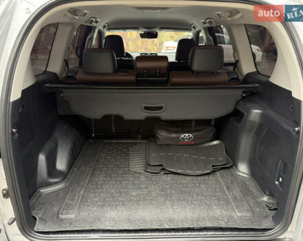 Тойота Ленд Крузер Прадо 2018 в Тернополе на Automoto.ua Тойота Ленд Крузер Прадо, объемом двигателя 2.8 л и пробегом 250 тыс. км за 35300 $, фото 48 на Automoto.ua