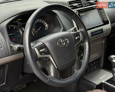 Тойота Ленд Крузер Прадо 2018 в Тернополе на Automoto.ua Тойота Ленд Крузер Прадо, объемом двигателя 2.8 л и пробегом 250 тыс. км за 35300 $, фото 87 на Automoto.ua