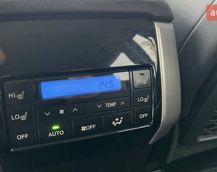 Тойота Ленд Крузер Прадо 2018 в Тернополе на Automoto.ua Тойота Ленд Крузер Прадо, объемом двигателя 2.8 л и пробегом 250 тыс. км за 35300 $, фото 23 на Automoto.ua