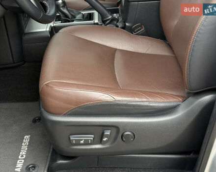 Тойота Ленд Крузер Прадо 2018 в Тернополе на Automoto.ua Тойота Ленд Крузер Прадо, объемом двигателя 2.8 л и пробегом 250 тыс. км за 35300 $, фото 92 на Automoto.ua