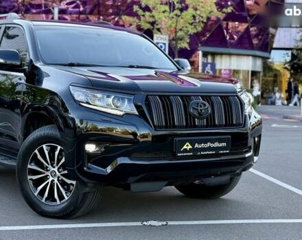 Тойота Ленд Крузер Прадо 2018 в Киеве на Automoto.ua Тойота Ленд Крузер Прадо, объемом двигателя 2.8 л и пробегом 190 тыс. км за 35999 $, фото 2 на Automoto.ua