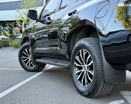 Тойота Ленд Крузер Прадо 2018 в Киеве на Automoto.ua Тойота Ленд Крузер Прадо, объемом двигателя 2.8 л и пробегом 190 тыс. км за 35999 $, фото 10 на Automoto.ua