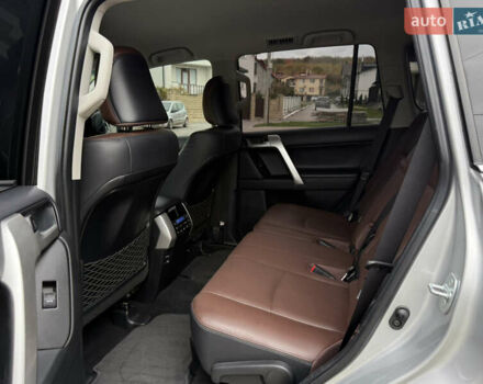 Тойота Ленд Крузер Прадо 2018 в Тернополе на Automoto.ua Тойота Ленд Крузер Прадо, объемом двигателя 2.8 л и пробегом 250 тыс. км за 35300 $, фото 105 на Automoto.ua