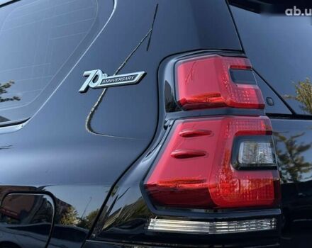 Тойота Ленд Крузер Прадо 2018 в Киеве на Automoto.ua Тойота Ленд Крузер Прадо, объемом двигателя 2.8 л и пробегом 190 тыс. км за 35999 $, фото 11 на Automoto.ua