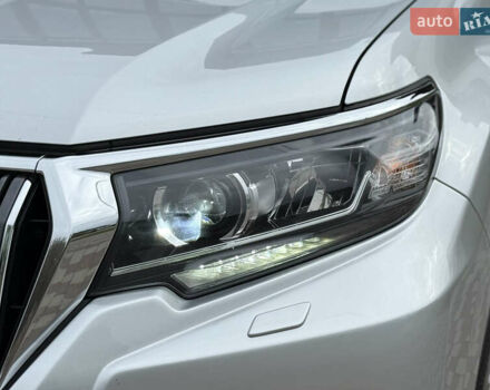 Тойота Ленд Крузер Прадо 2018 в Тернополе на Automoto.ua Тойота Ленд Крузер Прадо, объемом двигателя 2.8 л и пробегом 250 тыс. км за 35300 $, фото 74 на Automoto.ua