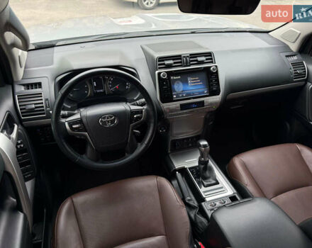 Тойота Ленд Крузер Прадо 2018 в Тернополе на Automoto.ua Тойота Ленд Крузер Прадо, объемом двигателя 2.8 л и пробегом 250 тыс. км за 35300 $, фото 16 на Automoto.ua