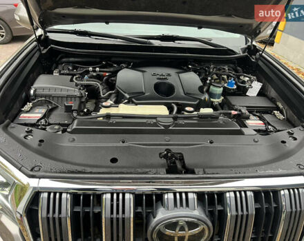 Тойота Ленд Крузер Прадо, объемом двигателя 2.8 л и пробегом 109 тыс. км за 41800 $, фото 12 на Automoto.ua