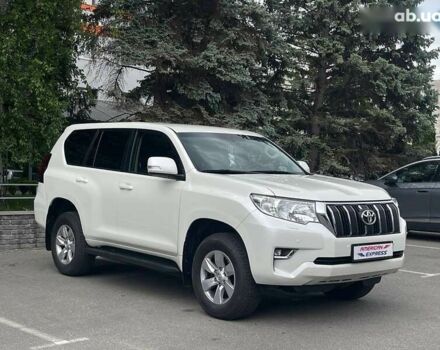 Тойота Ленд Крузер Прадо, объемом двигателя 0 л и пробегом 80 тыс. км за 36500 $, фото 7 на Automoto.ua