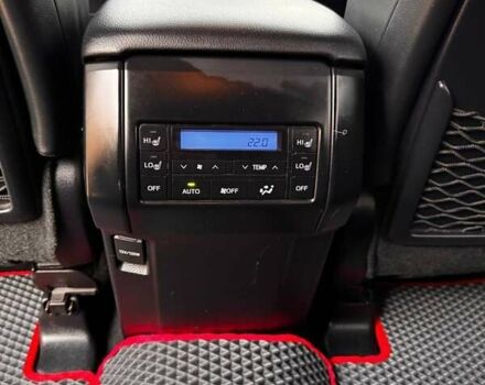 Тойота Ленд Крузер Прадо, объемом двигателя 2.8 л и пробегом 159 тыс. км за 35500 $, фото 13 на Automoto.ua