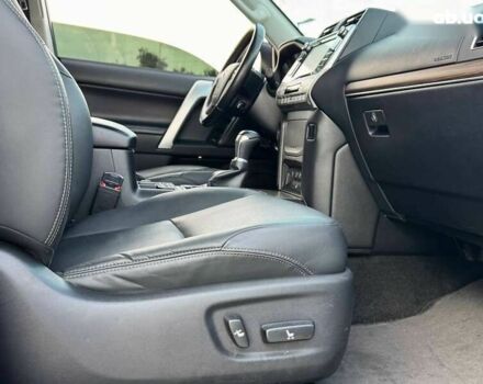 Тойота Ленд Крузер Прадо, об'ємом двигуна 0 л та пробігом 174 тис. км за 38500 $, фото 23 на Automoto.ua