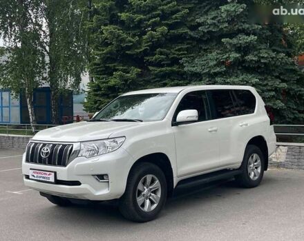 Тойота Ленд Крузер Прадо, объемом двигателя 0 л и пробегом 72 тыс. км за 37999 $, фото 8 на Automoto.ua