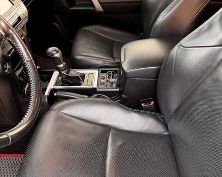 Тойота Ленд Крузер Прадо, объемом двигателя 2.8 л и пробегом 159 тыс. км за 35500 $, фото 12 на Automoto.ua