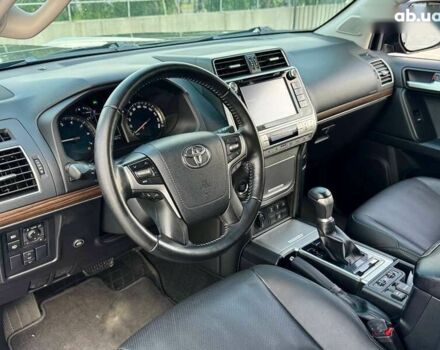 Тойота Ленд Крузер Прадо, объемом двигателя 0 л и пробегом 174 тыс. км за 36500 $, фото 17 на Automoto.ua