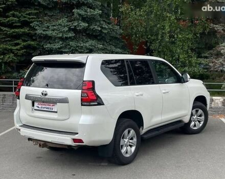 Тойота Ленд Крузер Прадо, объемом двигателя 0 л и пробегом 72 тыс. км за 37999 $, фото 6 на Automoto.ua