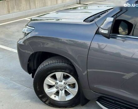 Тойота Ленд Крузер Прадо, объемом двигателя 0 л и пробегом 174 тыс. км за 36500 $, фото 12 на Automoto.ua