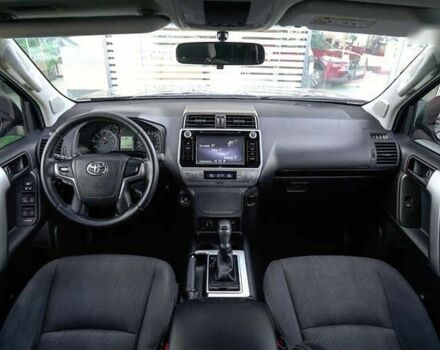 Тойота Ленд Крузер Прадо, объемом двигателя 0 л и пробегом 114 тыс. км за 33667 $, фото 7 на Automoto.ua