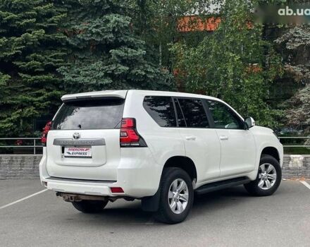 Тойота Ленд Крузер Прадо, объемом двигателя 0 л и пробегом 72 тыс. км за 37999 $, фото 5 на Automoto.ua