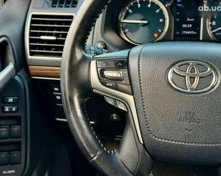 Тойота Ленд Крузер Прадо, об'ємом двигуна 0 л та пробігом 174 тис. км за 38500 $, фото 29 на Automoto.ua