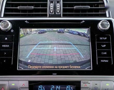 Тойота Ленд Крузер Прадо, объемом двигателя 0 л и пробегом 114 тыс. км за 33667 $, фото 23 на Automoto.ua