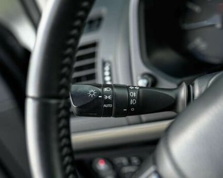 Тойота Ленд Крузер Прадо, объемом двигателя 0 л и пробегом 114 тыс. км за 33667 $, фото 19 на Automoto.ua