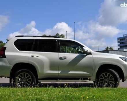Тойота Ленд Крузер Прадо, объемом двигателя 0 л и пробегом 83 тыс. км за 42000 $, фото 14 на Automoto.ua