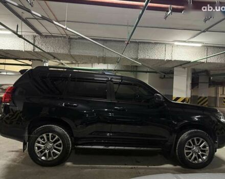 Тойота Ленд Крузер Прадо, объемом двигателя 4 л и пробегом 27 тыс. км за 51700 $, фото 11 на Automoto.ua