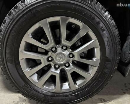 Тойота Ленд Крузер Прадо, объемом двигателя 4 л и пробегом 27 тыс. км за 51700 $, фото 12 на Automoto.ua