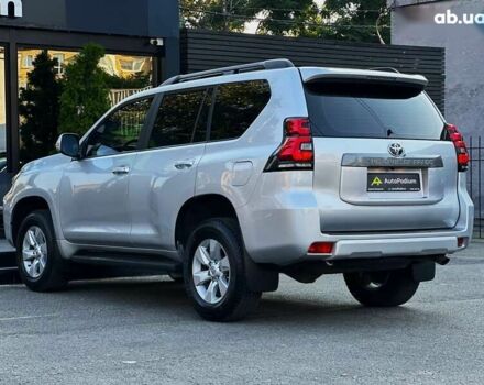 Тойота Ленд Крузер Прадо, об'ємом двигуна 2.8 л та пробігом 28 тис. км за 43499 $, фото 17 на Automoto.ua