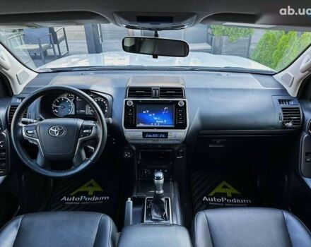 Тойота Ленд Крузер Прадо, об'ємом двигуна 2.8 л та пробігом 28 тис. км за 43499 $, фото 28 на Automoto.ua