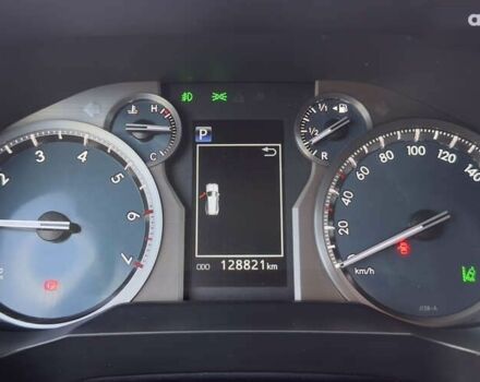 Тойота Ленд Крузер Прадо, объемом двигателя 4 л и пробегом 129 тыс. км за 41800 $, фото 23 на Automoto.ua