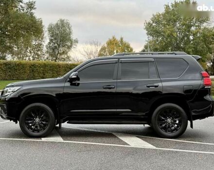 Тойота Ленд Крузер Прадо, объемом двигателя 4 л и пробегом 72 тыс. км за 54900 $, фото 5 на Automoto.ua