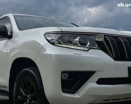 Тойота Ленд Крузер Прадо, объемом двигателя 4 л и пробегом 130 тыс. км за 44490 $, фото 7 на Automoto.ua