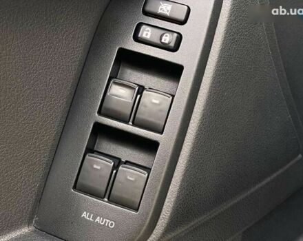 Тойота Ленд Крузер Прадо, объемом двигателя 4 л и пробегом 130 тыс. км за 45990 $, фото 27 на Automoto.ua