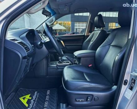 Тойота Ленд Крузер Прадо, об'ємом двигуна 2.8 л та пробігом 28 тис. км за 43499 $, фото 20 на Automoto.ua