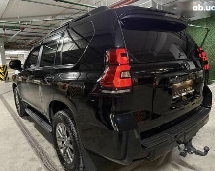 Тойота Ленд Крузер Прадо, объемом двигателя 4 л и пробегом 27 тыс. км за 51700 $, фото 6 на Automoto.ua