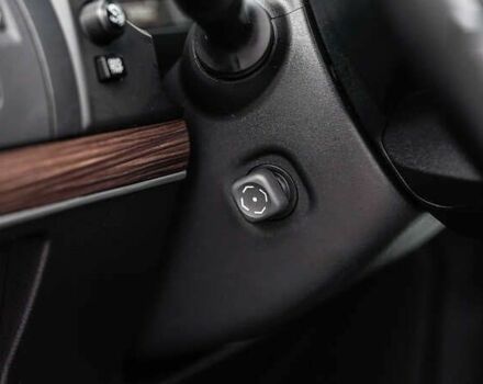 Тойота Ленд Крузер Прадо, об'ємом двигуна 4 л та пробігом 32 тис. км за 44855 $, фото 17 на Automoto.ua