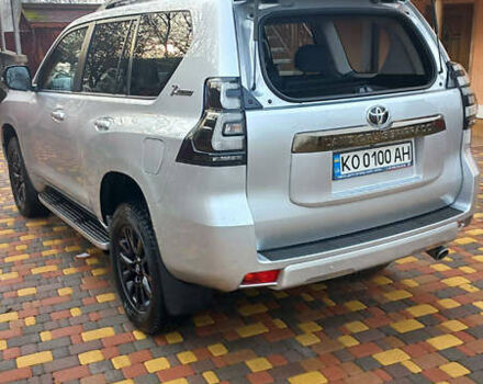 Тойота Ленд Крузер Прадо, объемом двигателя 3.96 л и пробегом 30 тыс. км за 47500 $, фото 3 на Automoto.ua