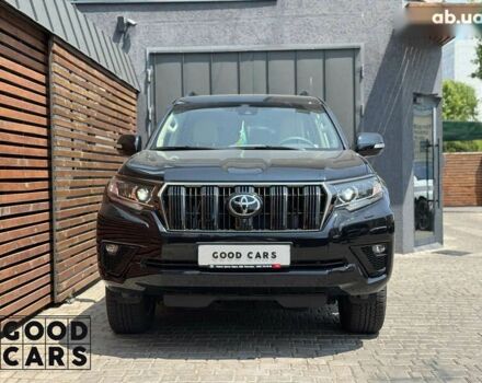 Тойота Ленд Крузер Прадо, объемом двигателя 4 л и пробегом 3 тыс. км за 65000 $, фото 1 на Automoto.ua