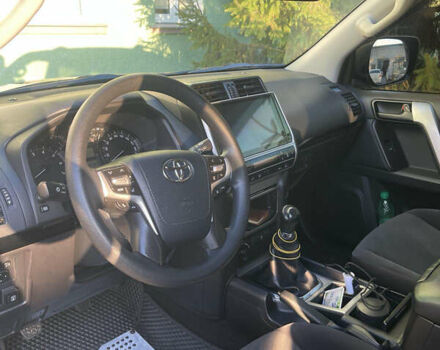 Тойота Ленд Крузер Прадо, объемом двигателя 2.7 л и пробегом 45 тыс. км за 34000 $, фото 3 на Automoto.ua