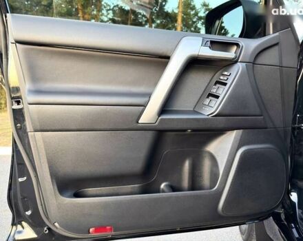 Тойота Ленд Крузер Прадо, объемом двигателя 4 л и пробегом 37 тыс. км за 49999 $, фото 20 на Automoto.ua