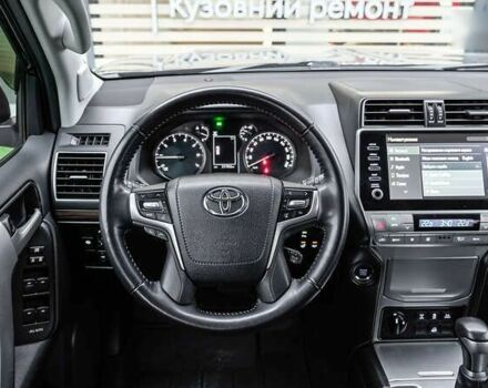 Тойота Ленд Крузер Прадо, об'ємом двигуна 4 л та пробігом 32 тис. км за 44855 $, фото 8 на Automoto.ua