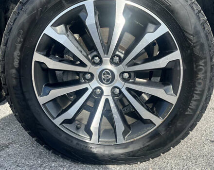 Тойота Ленд Крузер Прадо, объемом двигателя 3.96 л и пробегом 66 тыс. км за 64280 $, фото 14 на Automoto.ua