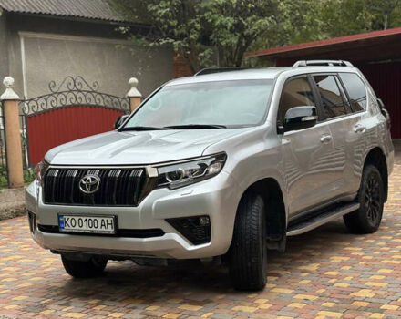 Тойота Ленд Крузер Прадо, объемом двигателя 3.96 л и пробегом 30 тыс. км за 47500 $, фото 6 на Automoto.ua