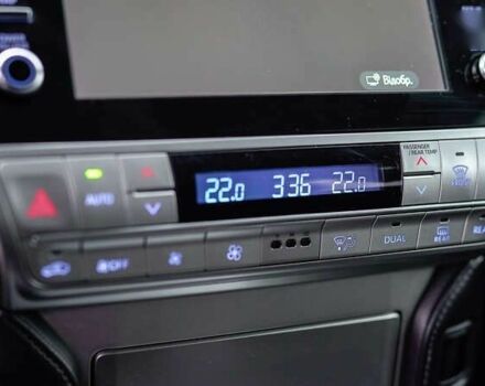 Тойота Ленд Крузер Прадо, об'ємом двигуна 4 л та пробігом 32 тис. км за 44855 $, фото 28 на Automoto.ua