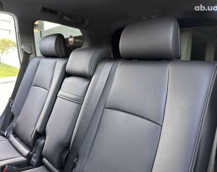 Тойота Ленд Крузер Прадо, объемом двигателя 0 л и пробегом 78 тыс. км за 45900 $, фото 29 на Automoto.ua