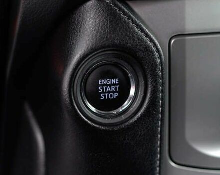 Тойота Ленд Крузер Прадо, об'ємом двигуна 4 л та пробігом 32 тис. км за 44855 $, фото 25 на Automoto.ua