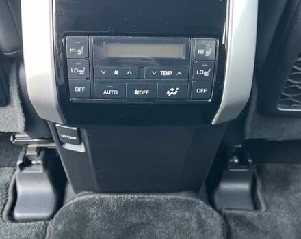 Тойота Ленд Крузер Прадо, об'ємом двигуна 3.96 л та пробігом 97 тис. км за 50000 $, фото 14 на Automoto.ua