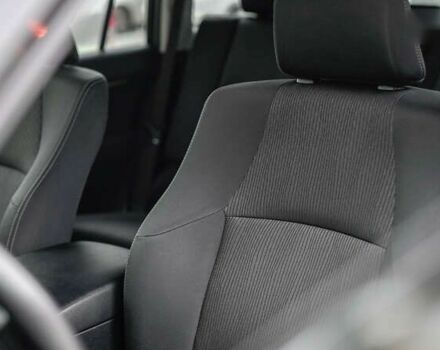 Тойота Ленд Крузер Прадо, об'ємом двигуна 4 л та пробігом 32 тис. км за 44855 $, фото 14 на Automoto.ua