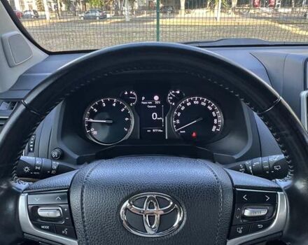 Тойота Ленд Крузер Прадо, об'ємом двигуна 3.96 л та пробігом 97 тис. км за 50000 $, фото 17 на Automoto.ua