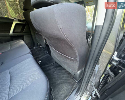 Тойота Ленд Крузер Прадо, об'ємом двигуна 4 л та пробігом 89 тис. км за 43500 $, фото 18 на Automoto.ua